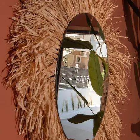 Pnoe - Feel At Aparthotel 4*
