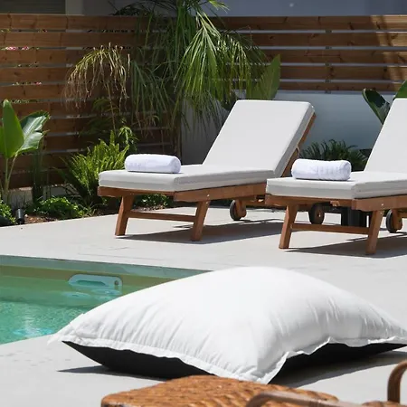 Pnoe - Feel At Lefkáda