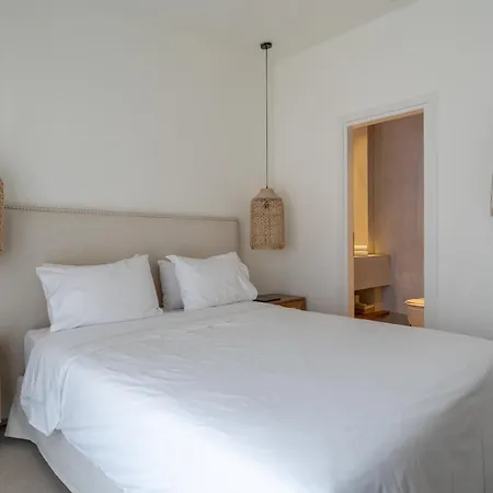 Lägenhetshotell Pnoe - Feel At 4*
