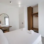 Aparthotel Pnoe - Feel At 4*