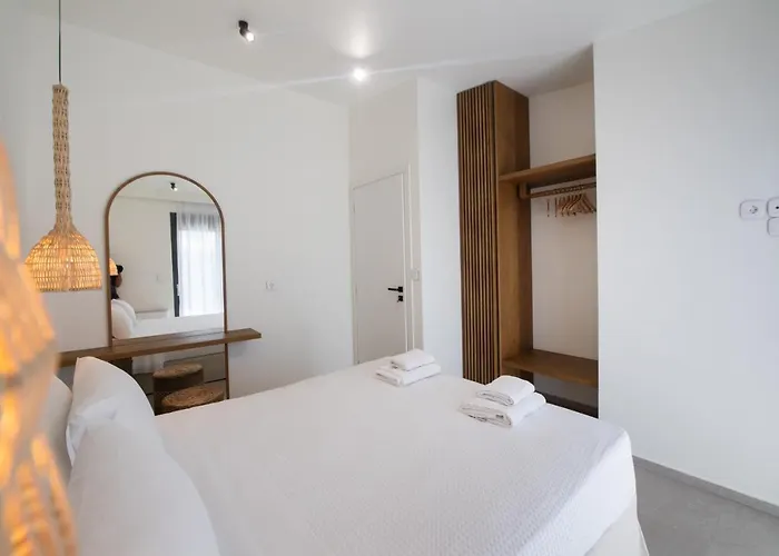 Apartmanhotel Pnoe - Feel At 4*