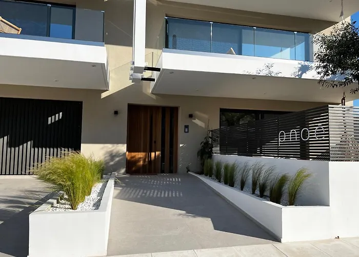 Apartmanhotel Pnoe - Feel At 4*